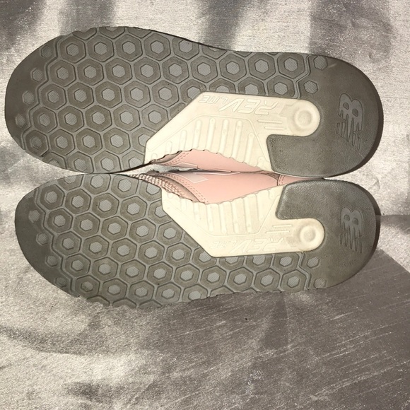 New balance 247 pink size 8 - Picture 5 of 5